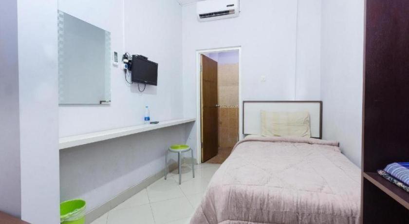 Zaen Syariah Hotel Surakarta (Solo)