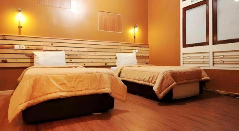 Hotel Zaen Syariah Surakarta (Solo)